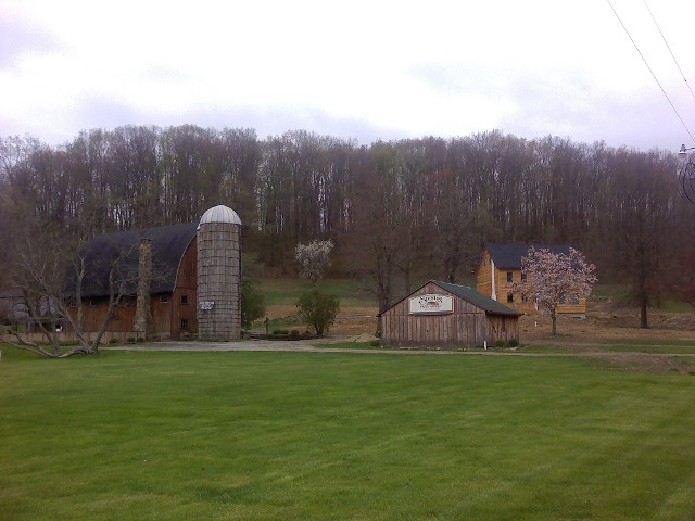 Northeast Ohio barn wedding